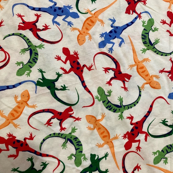 🪡 Colorful Lizard Print Knit Fabric, WIDE 1.375yd - Picture 1 of 3